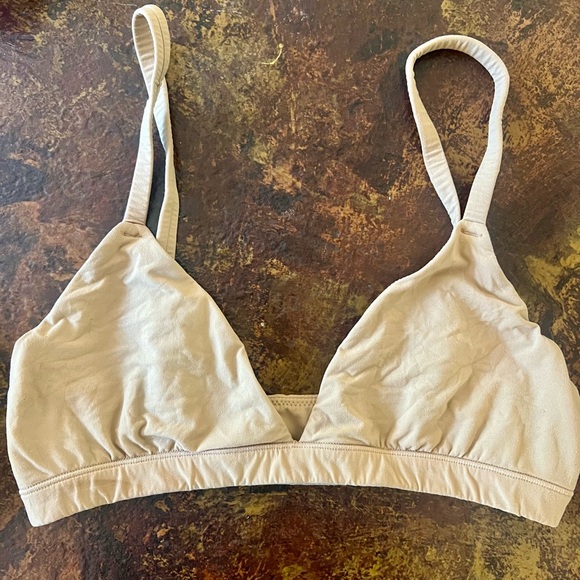 Skims bralettes - Picture 3 of 4